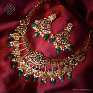 Short Necklace