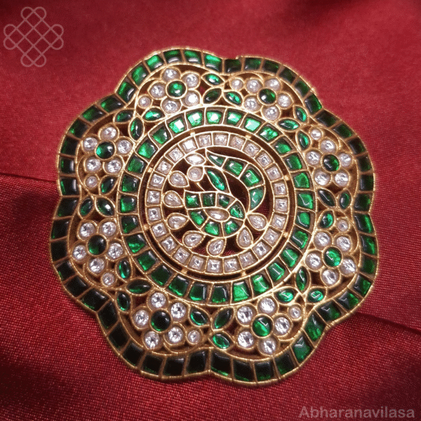 Jadau kundan pendant and matching earrings - Image 2