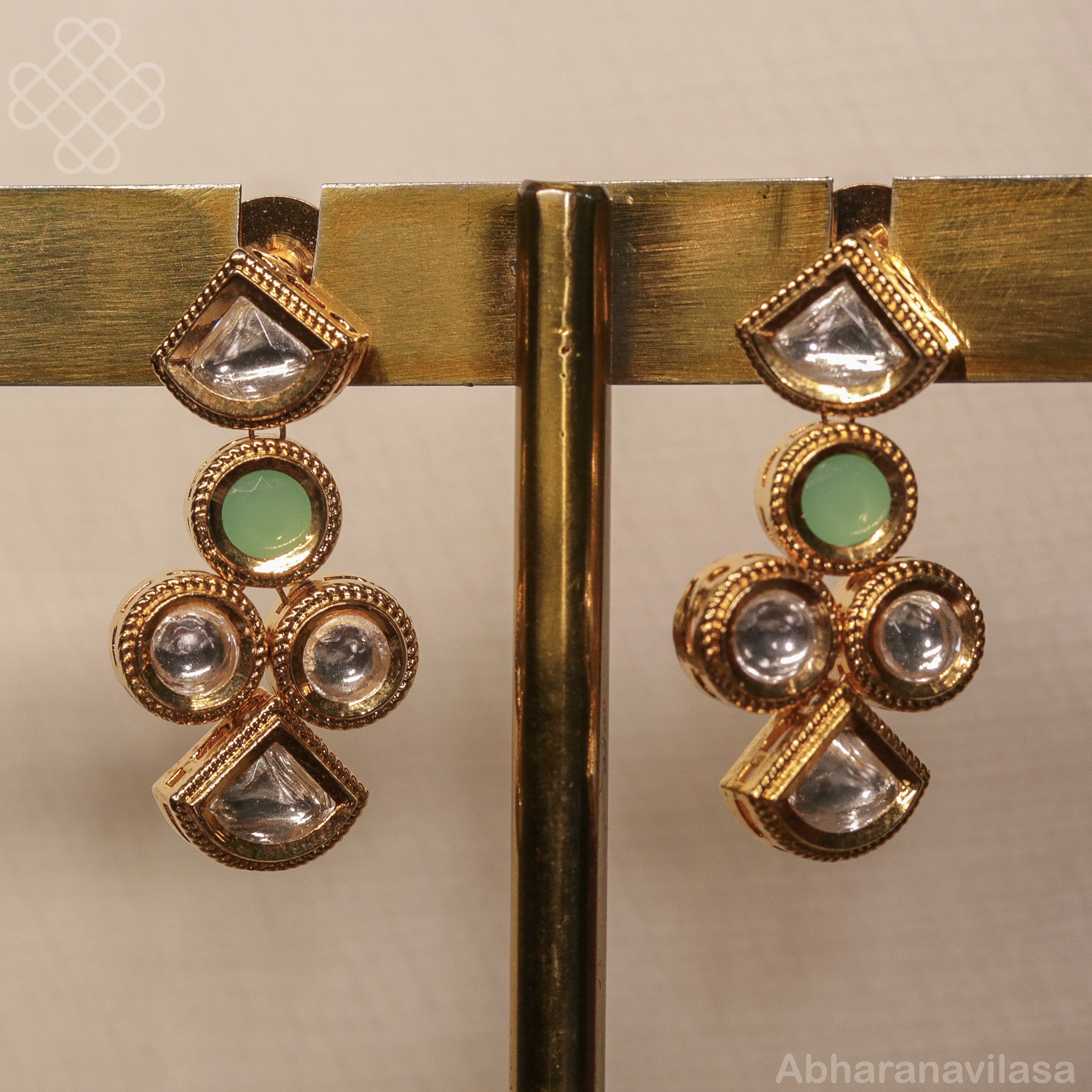 Short necklace (kundan) - Image 2